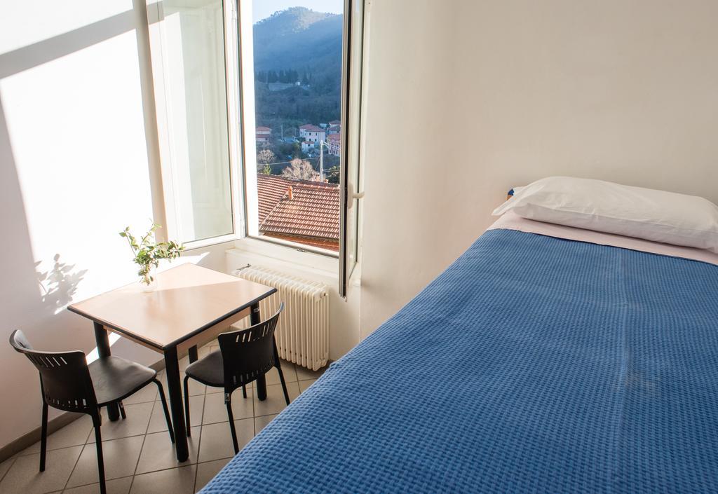 Ostello Tramonti Biassa 部屋 写真
