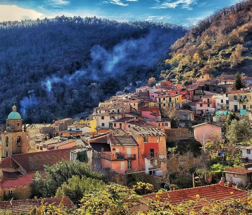 Ostello Tramonti Biassa エクステリア 写真