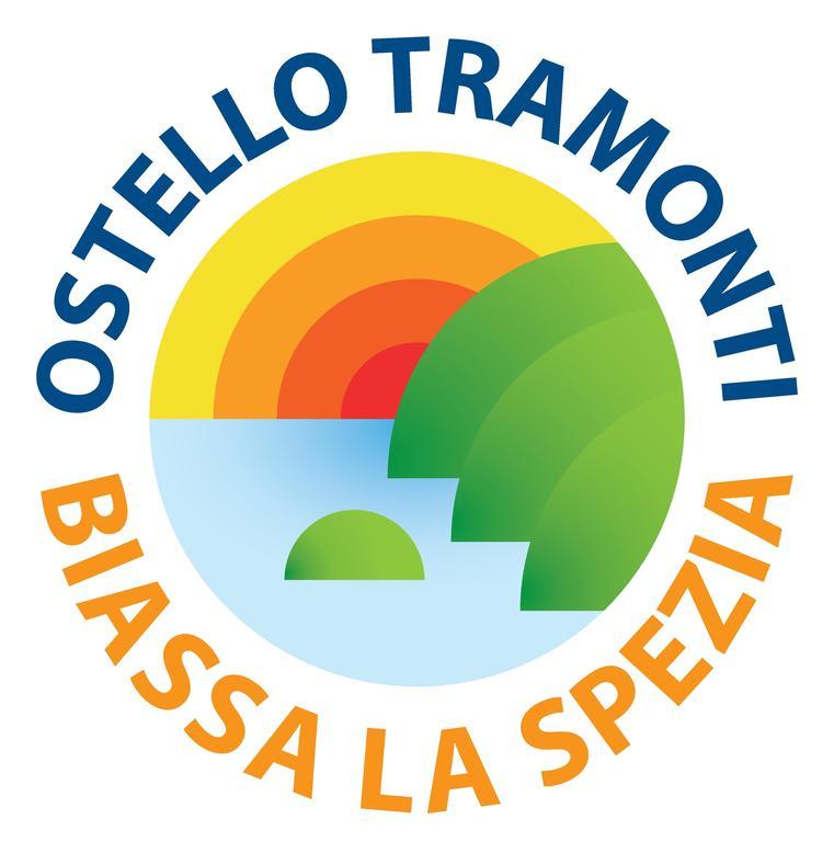 Ostello Tramonti Biassa エクステリア 写真